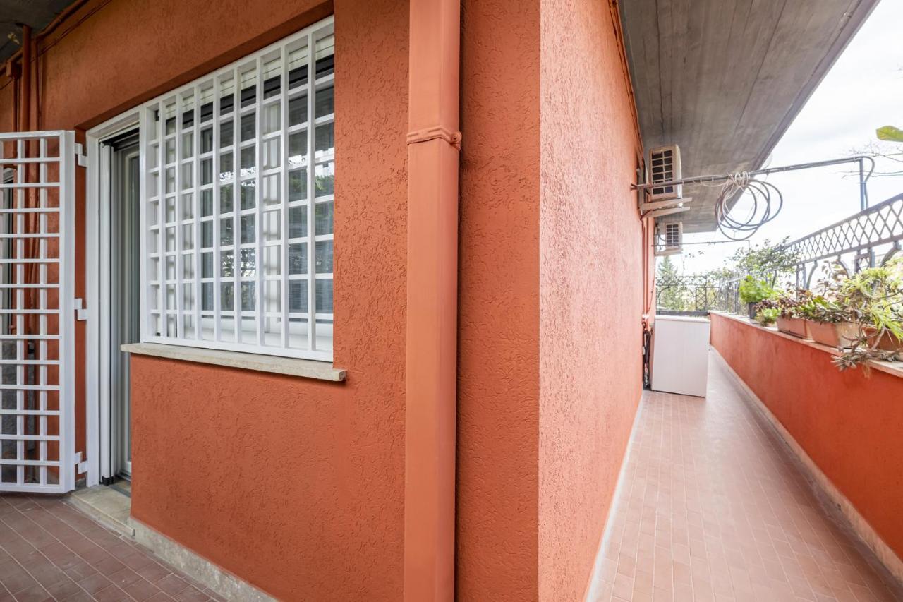 Luminoso Appartamento Con Terrazzo A La Storta Rome Exterior photo