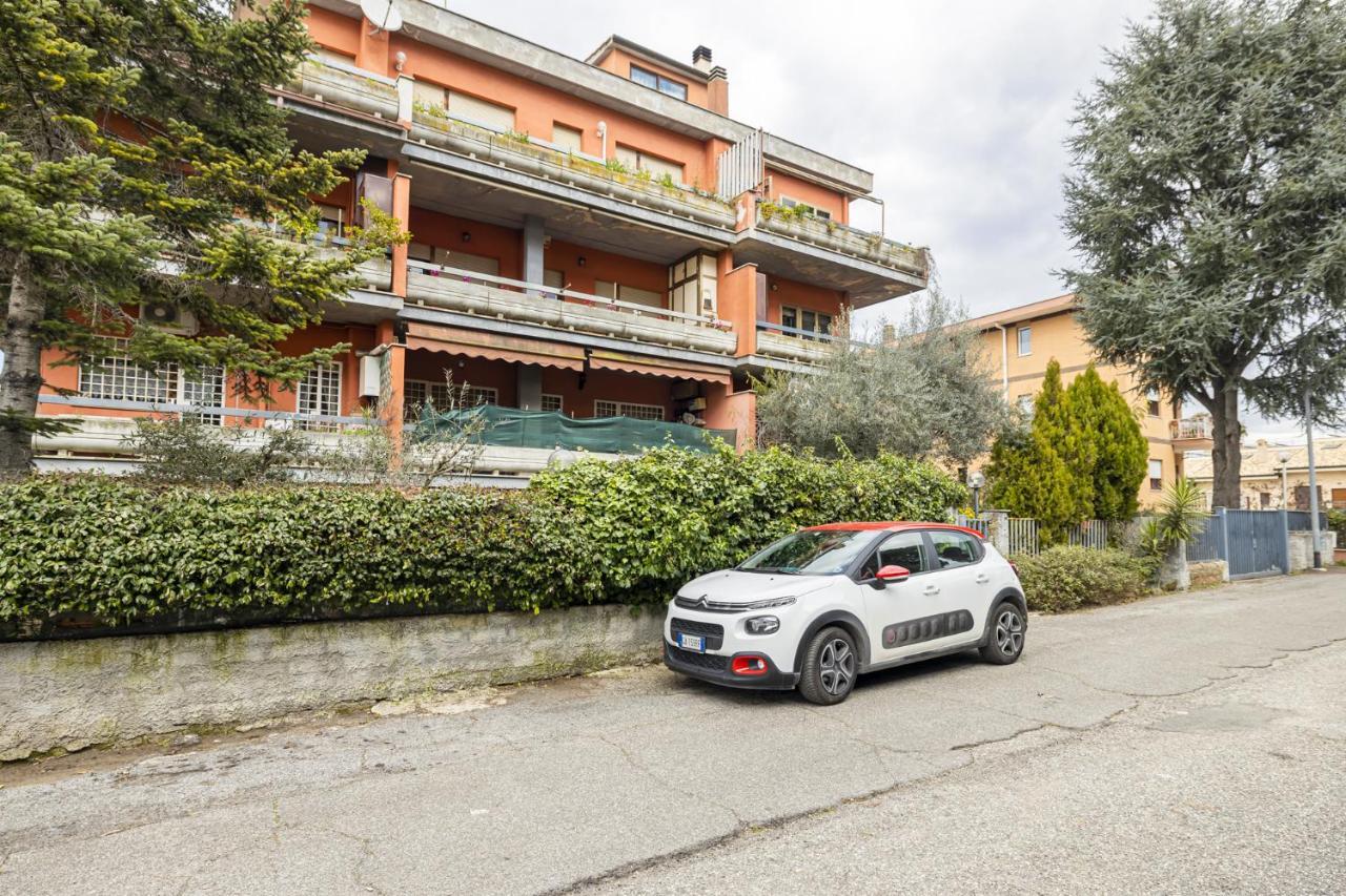 Luminoso Appartamento Con Terrazzo A La Storta Rome Exterior photo